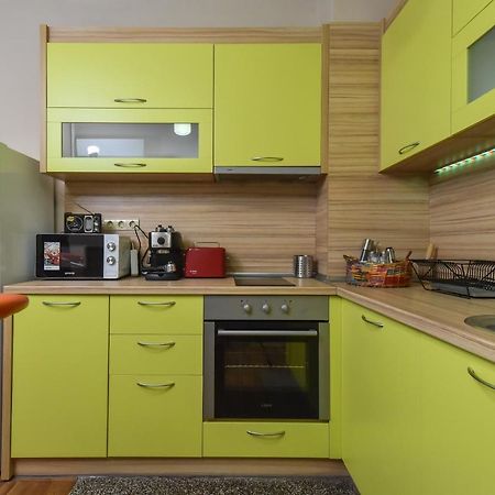 Vintage Spot - Colorful One-Bedroom Apartment By Flat Mаnager София Экстерьер фото